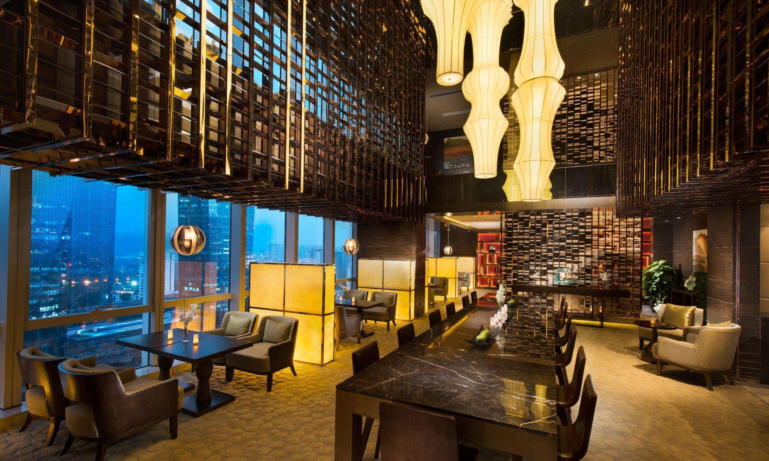Hilton Shenzhen Futian: Metro-Adjacent, Convention Center Proximity Hotel Exterior photo