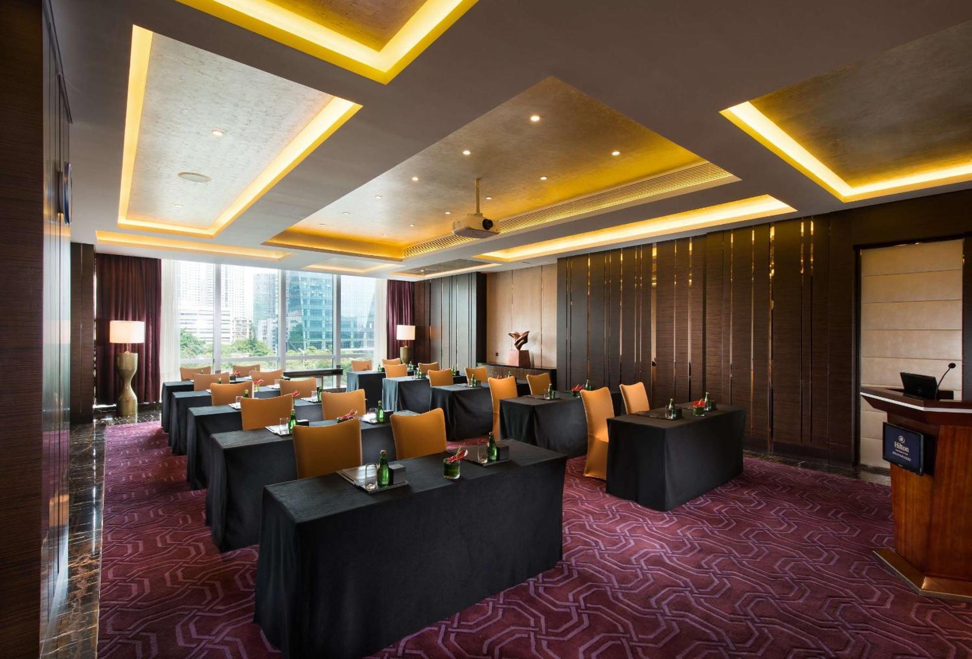 Hilton Shenzhen Futian: Metro-Adjacent, Convention Center Proximity Hotel Exterior photo