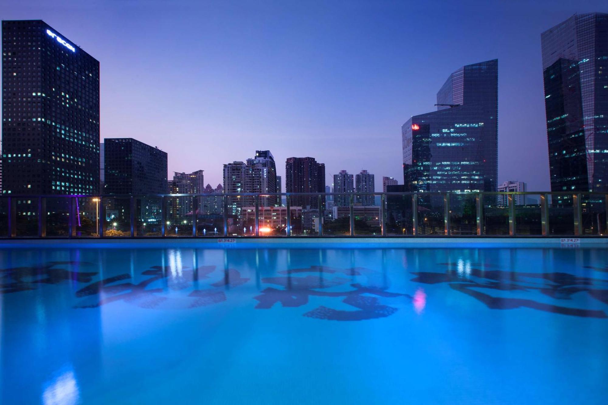 Hilton Shenzhen Futian: Metro-Adjacent, Convention Center Proximity Hotel Exterior photo